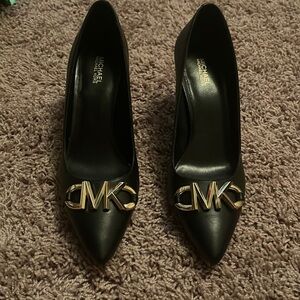 Dark Michael Kross Pump - Never used